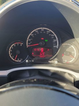 Used 2013 Volkswagen Beetle 2.0T image 24