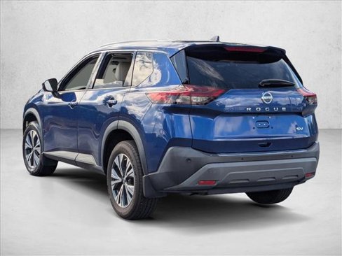 Used 2021 Nissan Rogue SV w/ Premium Package image 8