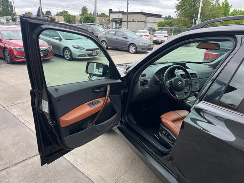 Used 2004 BMW X3 3.0i image 12