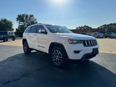 Used 2018 Jeep Grand Cherokee Limited image 8
