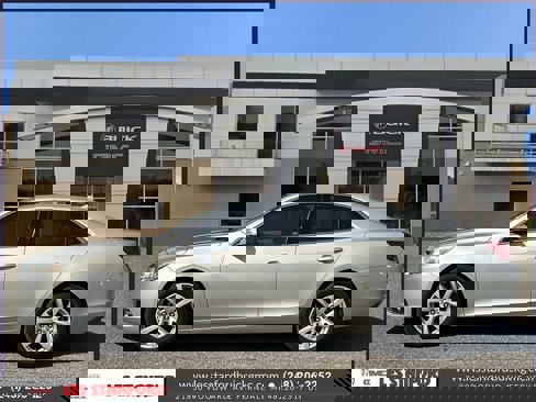 Used 2014 Chevrolet Malibu LT image 2