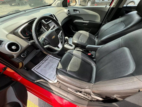 Used 2020 Chevrolet Sonic Premier image 16
