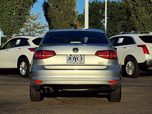Used 2015 Volkswagen Jetta SE image 27
