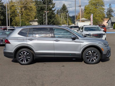 Used 2022 Volkswagen Tiguan S image 6