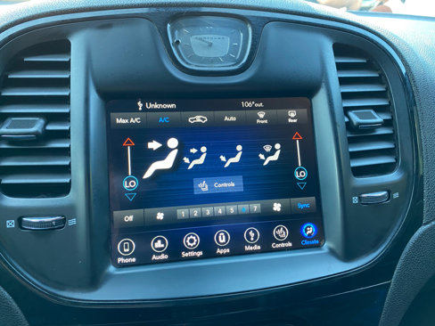 Used 2021 Chrysler 300 S image 73
