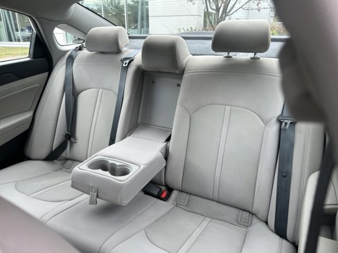 Used 2016 Hyundai Sonata Sport image 16