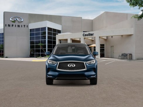 New 2025 INFINITI QX50 Luxe image 2