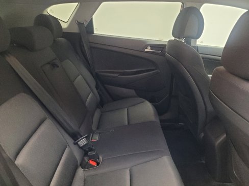 Used 2017 Hyundai Tucson SE image 19