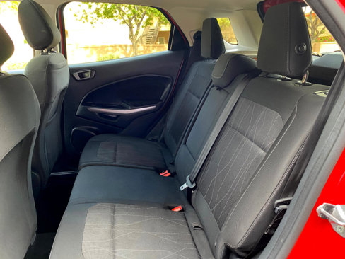 Used 2020 Ford EcoSport SE w/ SE Convenience Package image 38