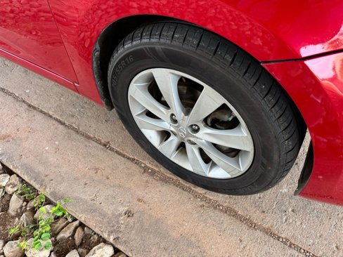 Used 2013 Hyundai Accent SE image 25