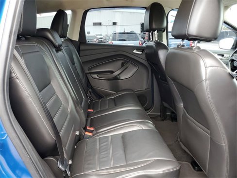Used 2017 Ford Escape Titanium image 25
