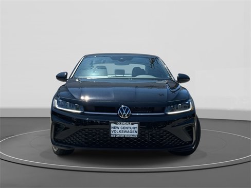 New 2025 Volkswagen Jetta Sport image 2