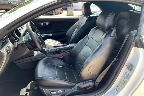 Used 2019 Ford Mustang Premium image 7