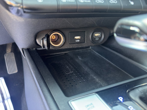 Used 2022 Hyundai Elantra SEL w/ Convenience Package image 14