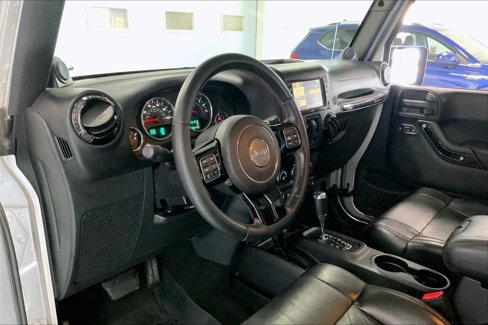 Used 2012 Jeep Wrangler Altitude image 2