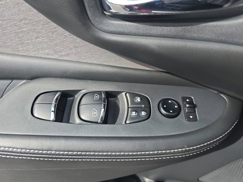 Used 2020 Nissan Murano SL w/ Moonroof Package image 30