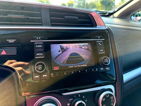 Used 2019 Honda Fit LX image 23
