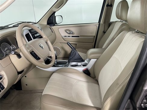 Used 2006 Mercury Mariner Luxury image 3