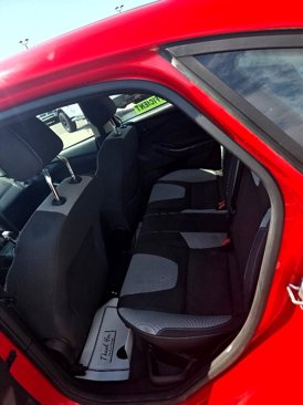 Used 2012 Ford Focus SE w/ SE Sport Pkg image 11