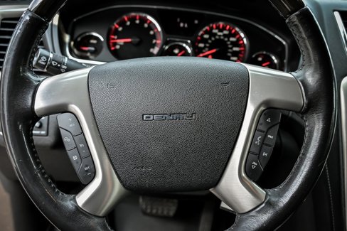 Used 2016 GMC Acadia Denali image 21