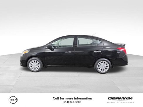 Used 2016 Nissan Versa SV image 9