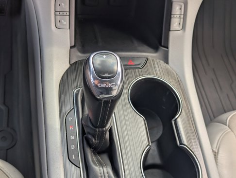 Used 2019 GMC Acadia SLT w/ LPO, Floor Liner Package image 29
