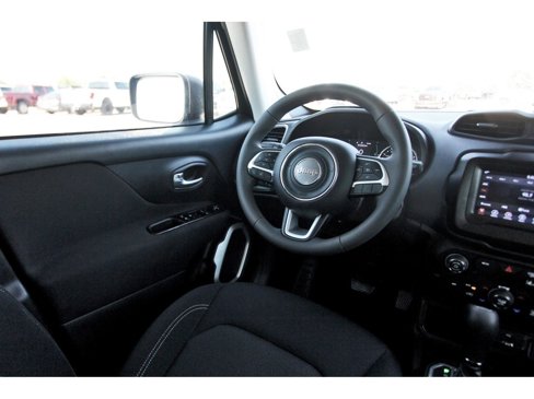 Used 2021 Jeep Renegade Sport image 11