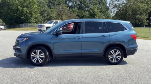 Used 2017 Honda Pilot EX image 5