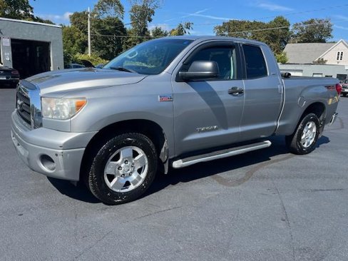 Used 2008 Toyota Tundra SR5 image 1
