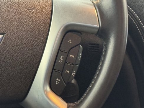 Used 2017 Chevrolet Traverse LT image 37