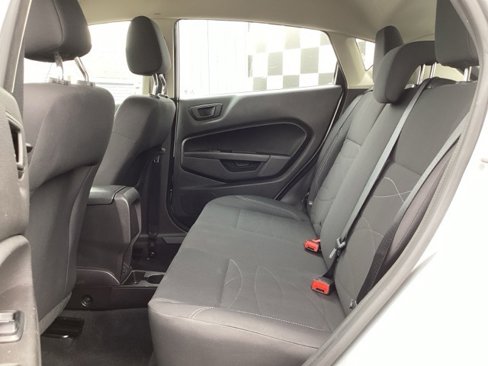 Used 2019 Ford Fiesta SE image 24