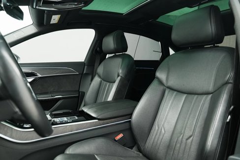 Used 2021 Audi A8 L 3.0T w/ Executive Plus Package image 19