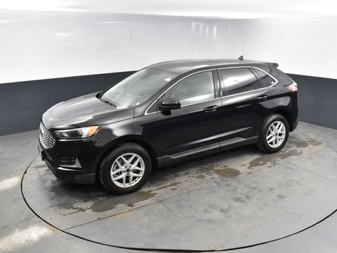 Used 2023 Ford Edge SEL image 39