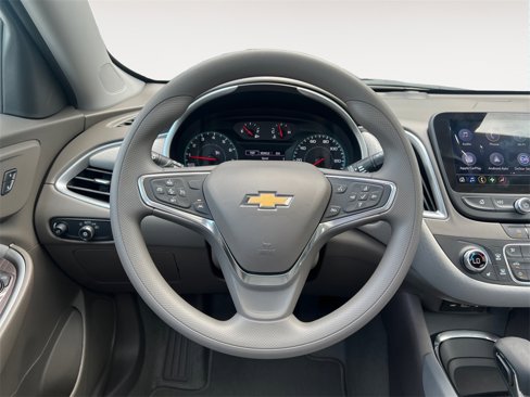 New 2025 Chevrolet Malibu LT image 12