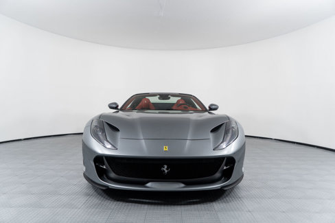 Used 2021 Ferrari 812 GTS image 9