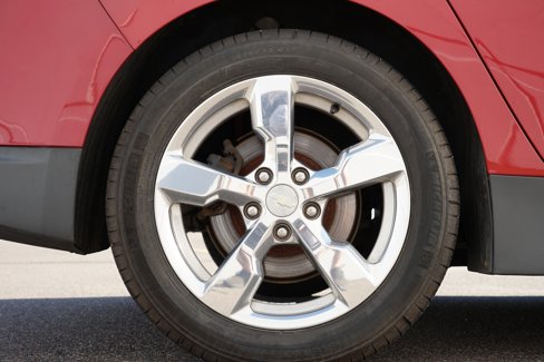 Used 2012 Chevrolet Volt Premium w/ Premium Trim Package image 32