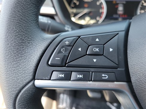 Certified 2023 Nissan Altima 2.5 SV image 6