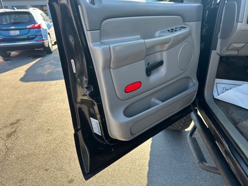 Used 2003 Dodge Ram 2500 Truck SLT image 19