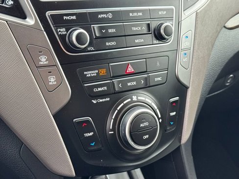 Used 2018 Hyundai Santa Fe Sport w/ 2.4L Value Package 02 image 19