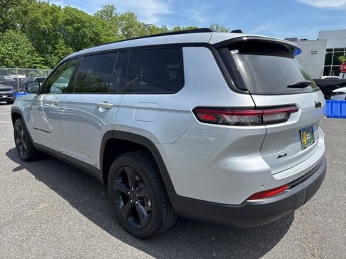 Used 2023 Jeep Grand Cherokee L Altitude image 19