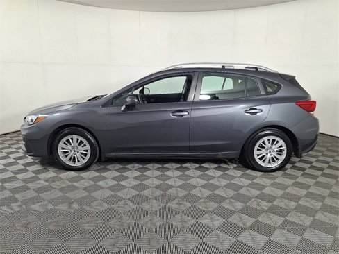 Used 2018 Subaru Impreza 2.0i Premium image 7