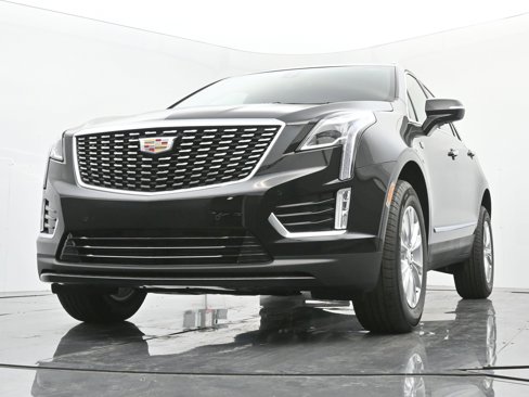 New 2025 Cadillac XT5 Luxury image 15