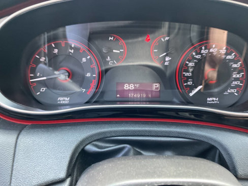 Used 2016 Dodge Dart SXT image 16