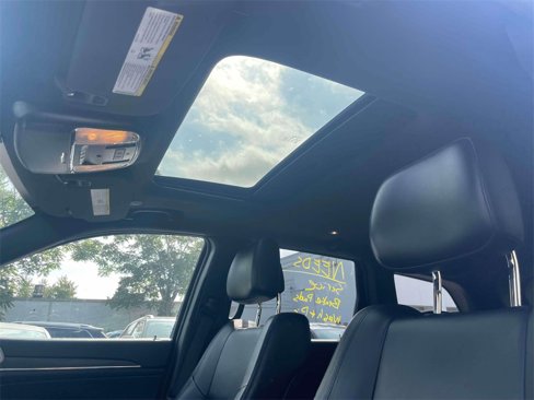 Used 2019 Jeep Grand Cherokee Limited image 20