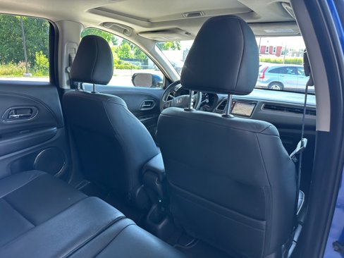 Used 2018 Honda HR-V EX-L image 14