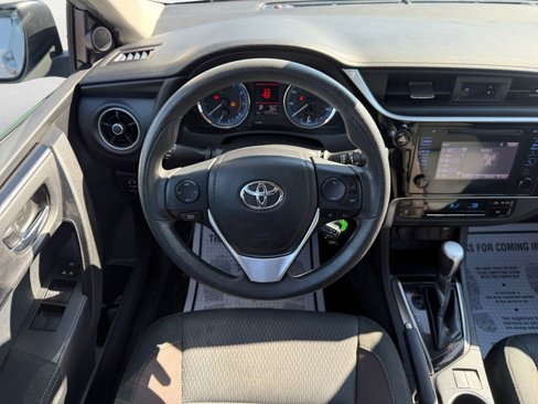 Used 2018 Toyota Corolla L image 13
