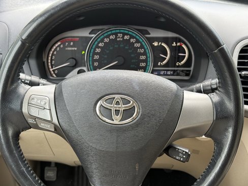 Used 2009 Toyota Venza image 17