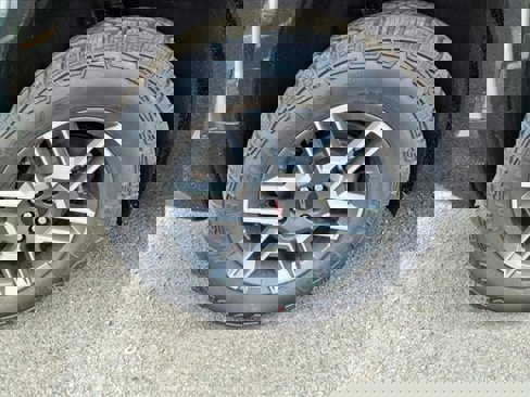 New 2026 GMC Terrain AT4 w/ Convenience Package III image 7