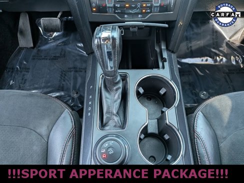 Used 2018 Ford Explorer XLT w/ XLT Appearance Package image 30