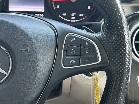 Used 2017 Mercedes-Benz GLC 300 image 39